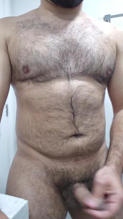 bear33 live cam on Cam4