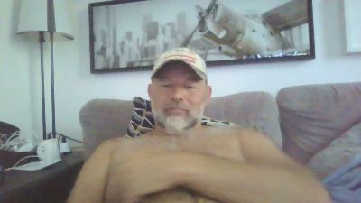 bear70s live cam on Cam4
