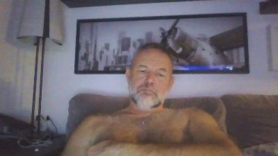 bear70s live cam on Cam4