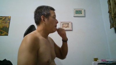 bear978 live cam on Cam4