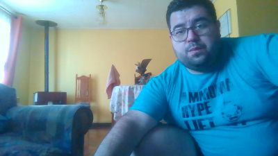 bearcaran live cam on Cam4