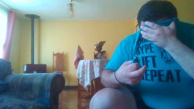 bearcaran live cam on Cam4