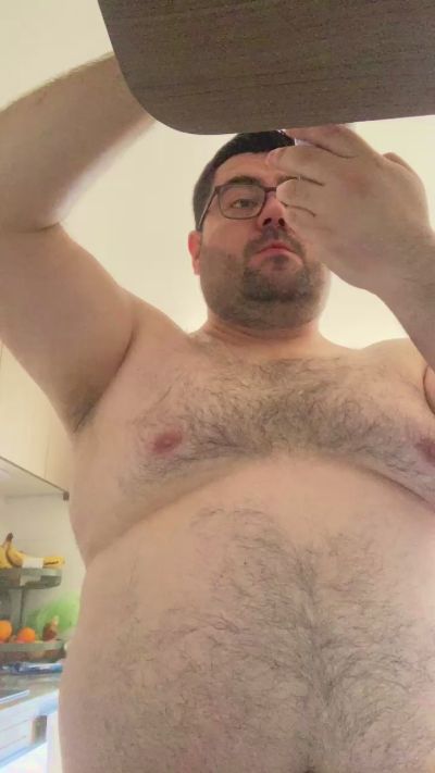 bearcaran live cam on Cam4