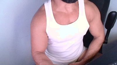 beard_man_sexy live cam on Cam4