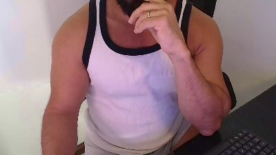 beard_man_sexy live cam on Cam4