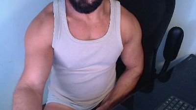 beard_man_sexy live cam on Cam4