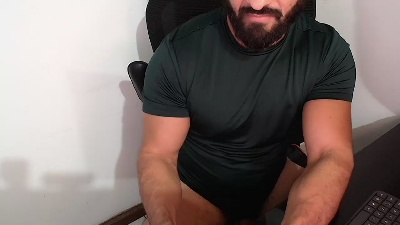 beard_man_sexy live cam on Cam4