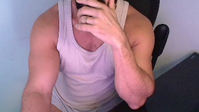 beard_man_sexy live cam on Cam4