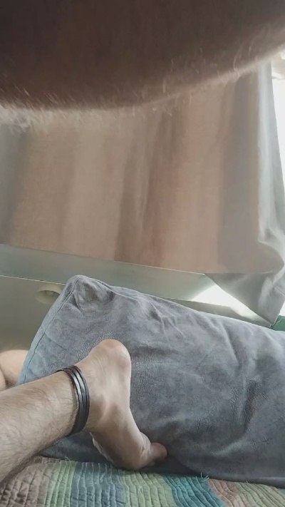 beardguy34 live cam on Cam4