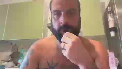 beardoit live cam on Cam4