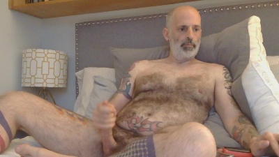 beardybeary live cam on Cam4