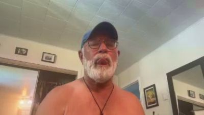 bearfacts live cam on Cam4