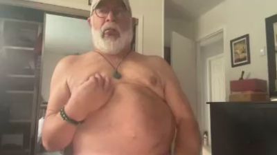 bearfacts live cam on Cam4