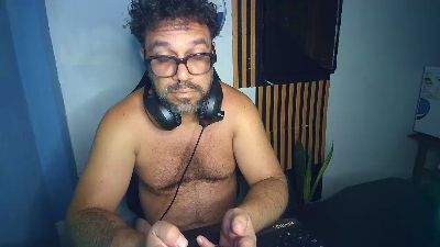 bearvzlat live cam on Cam4