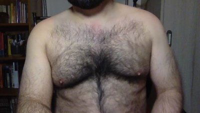 bearwoofhot live cam on Cam4