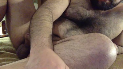 bearwoofhot live cam on Cam4