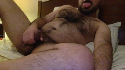 bearwoofhot live cam on Cam4