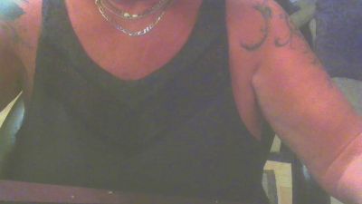beatrixkiddd live cam on Cam4