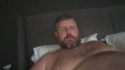 beatsuk3 live cam on Cam4
