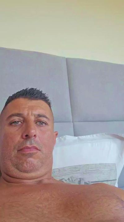 beaugosse3 live cam on Cam4
