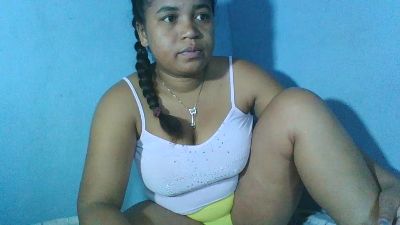 beautyboobs2 live cam on Cam4