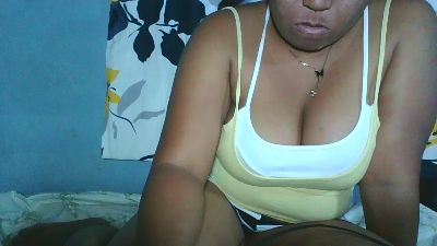 beautyboobs2 live cam on Cam4