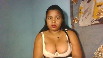 beautyboobs2 live cam on Cam4