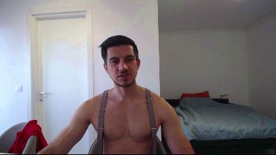 beautyhardbeast live cam on Cam4