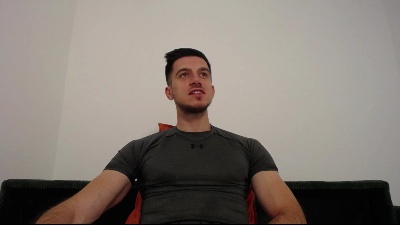beautyhardbeast live cam on Cam4