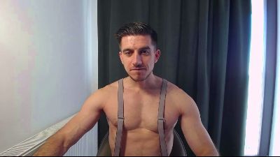 beautyhardbeast live cam on Cam4