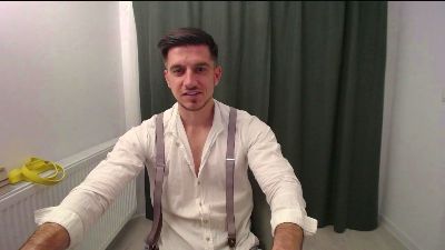 beautyhardbeast live cam on Cam4