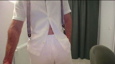 beautyhardbeast live cam on Cam4