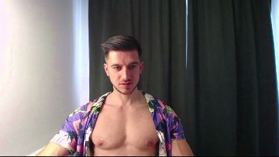 beautyhardbeast live cam on Cam4