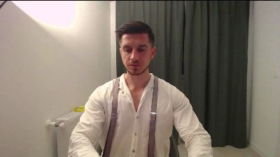 beautyhardbeast live cam on Cam4