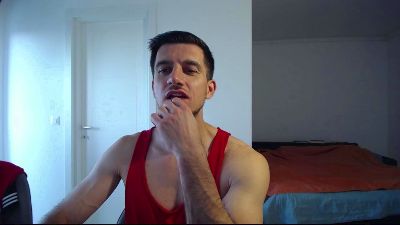 beautyhardbeast live cam on Cam4