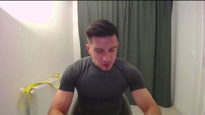 beautyhardbeast live cam on Cam4