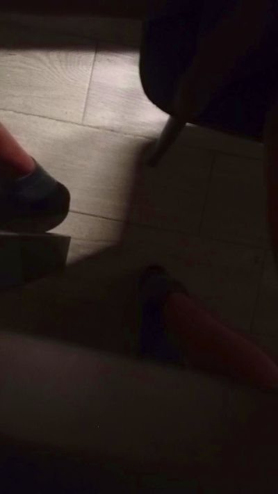 belcazzone26 live cam on Cam4