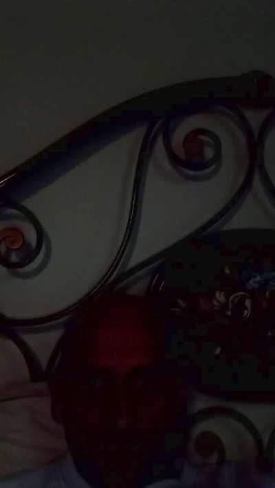 belcazzone26 live cam on Cam4
