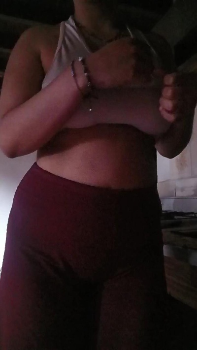 belencita320 live cam on Cam4