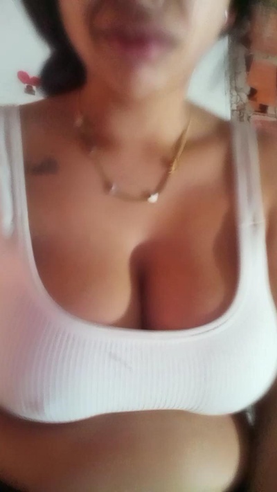 belencita320 live cam on Cam4