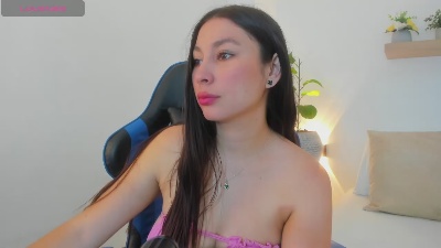 bella_99_ live cam on Cam4