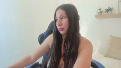 bella_99_ live cam on Cam4