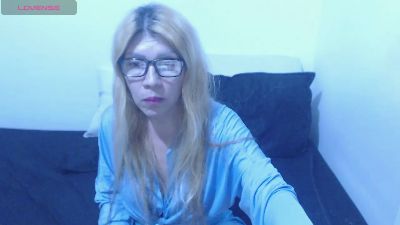 bella_adaluz live cam on Cam4