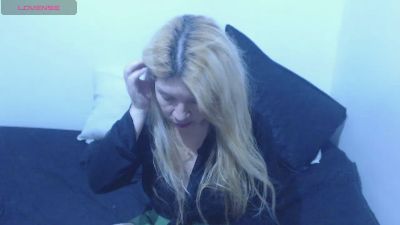 bella_adaluz live cam on Cam4
