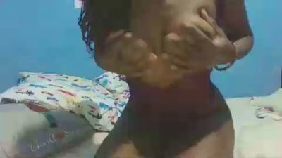 bellahotsexy2 live cam on Cam4