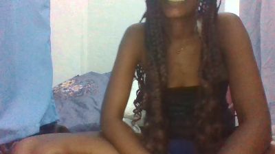 bellahotsexy2 live cam on Cam4