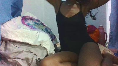 bellahotsexy2 live cam on Cam4