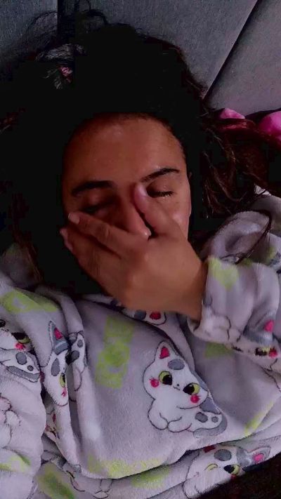 bellajade1985 live cam on Cam4