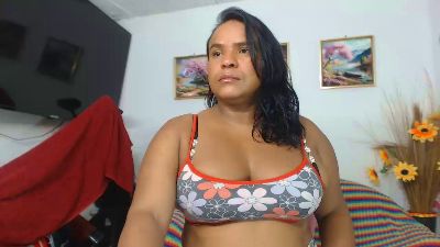 bellarenata live cam on Cam4