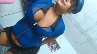 bellarenata live cam on Cam4